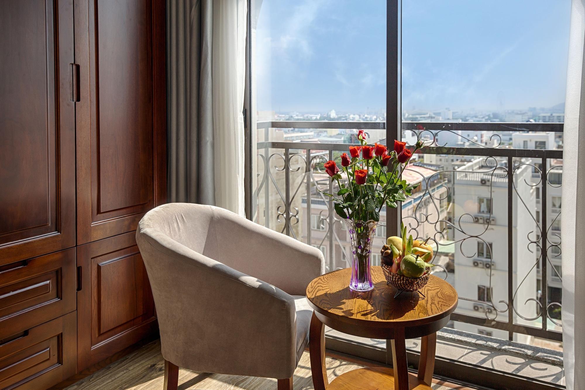 Royal Charm Hotel Дананг Екстериор снимка